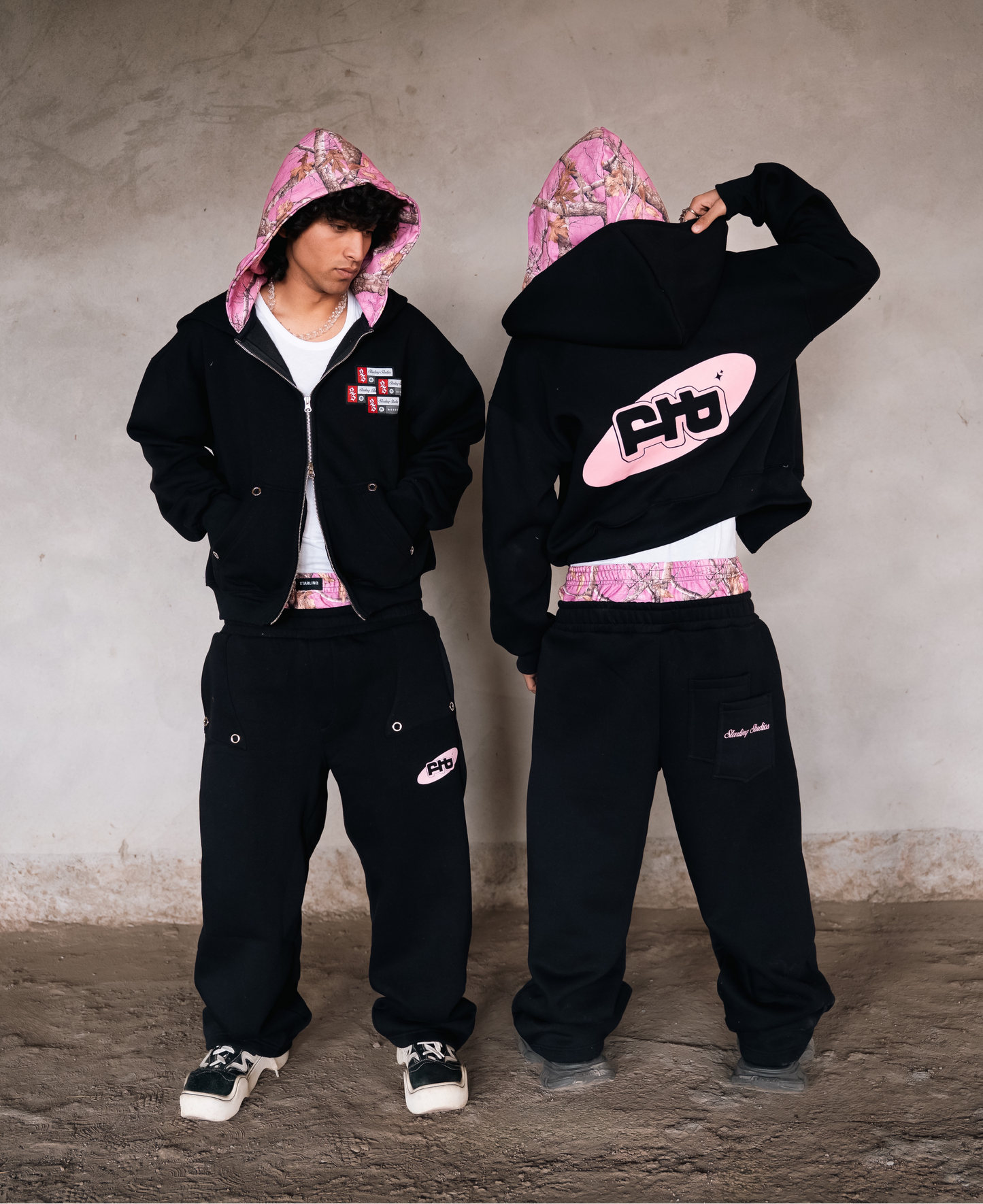 CHARCOAL BLACK ZIPPER