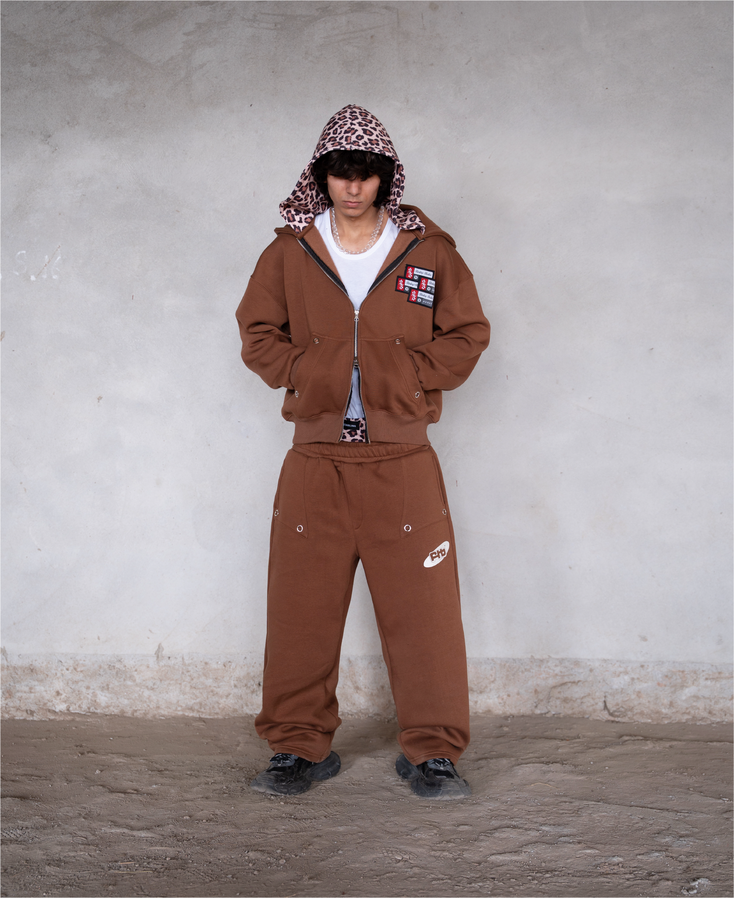 CHOCOLATE BROWN TRACK