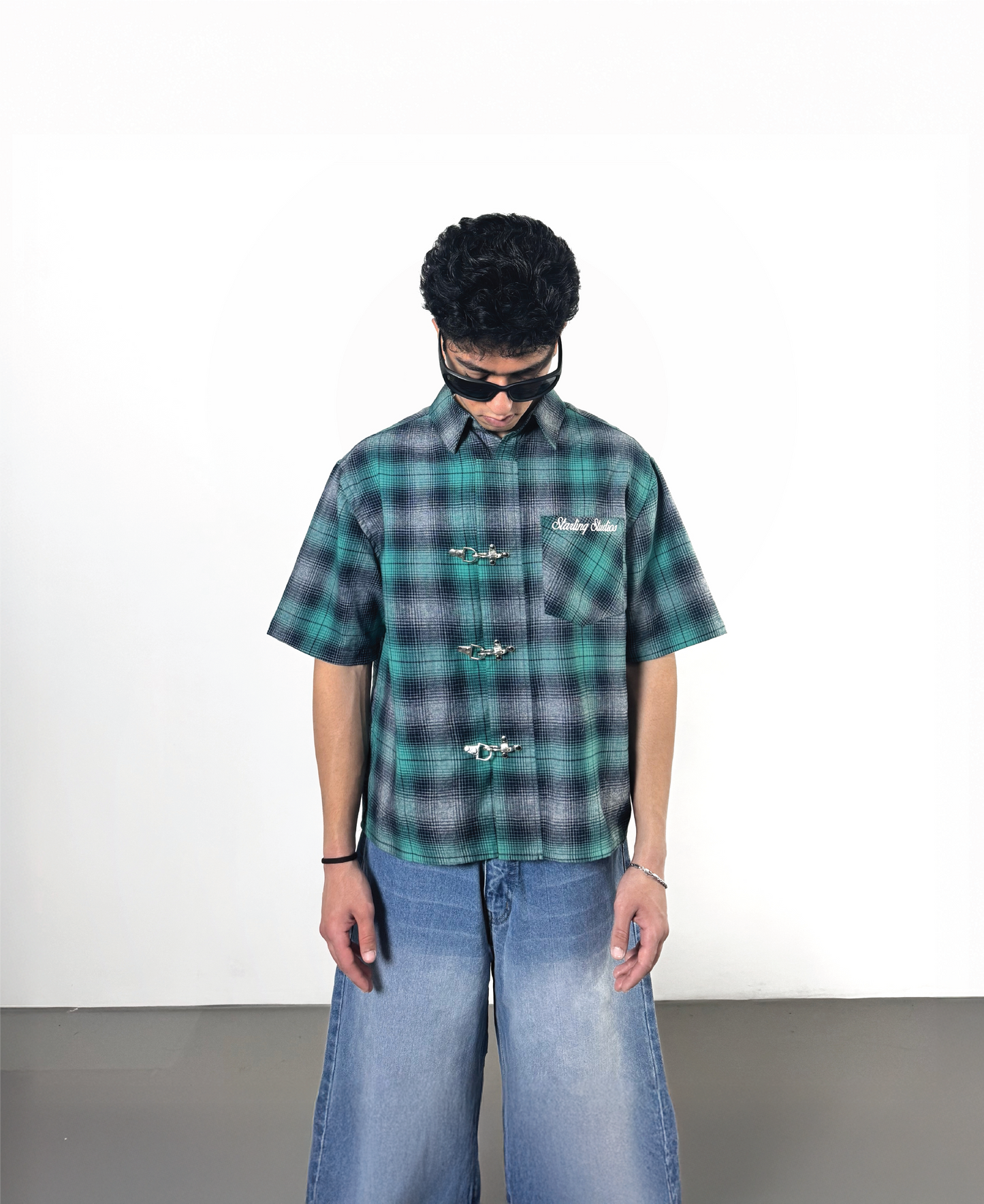 FOREST GREEN CLASP SHIRT