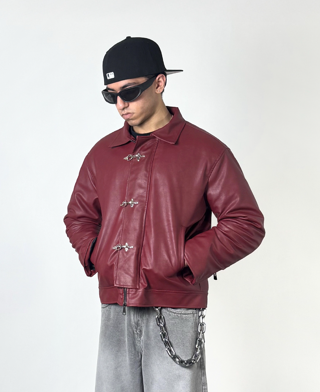 FIREMAN CLASP JACKET - CHERRY RED